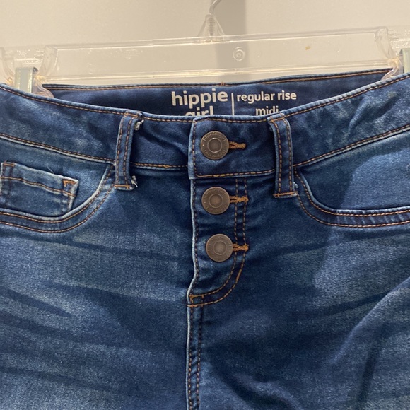 Girls Regular rise midi jean short - Picture 3 of 3